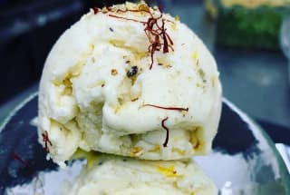 Kesar Ilachi Ice Cream