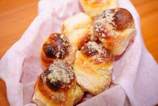Garlic Rolls